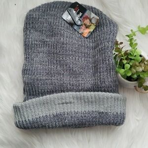 ThermaX Gray and White Sherpa Inside Warm Beanie